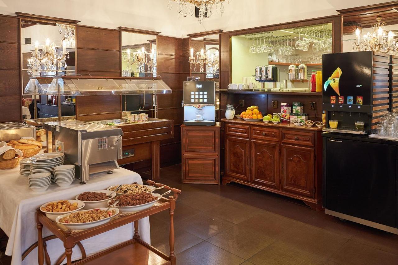 Hotel Adam Trutnov Luaran gambar