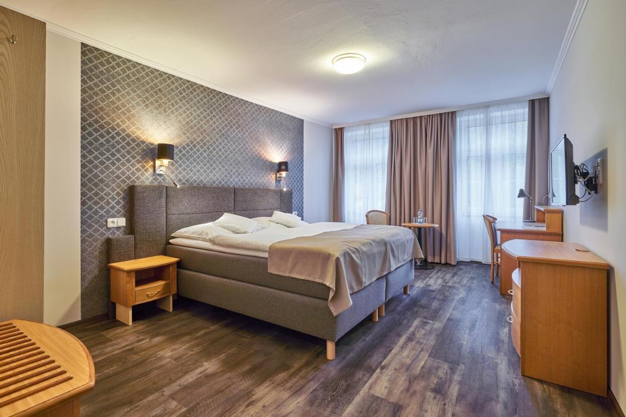 Hotel Adam Trutnov Luaran gambar