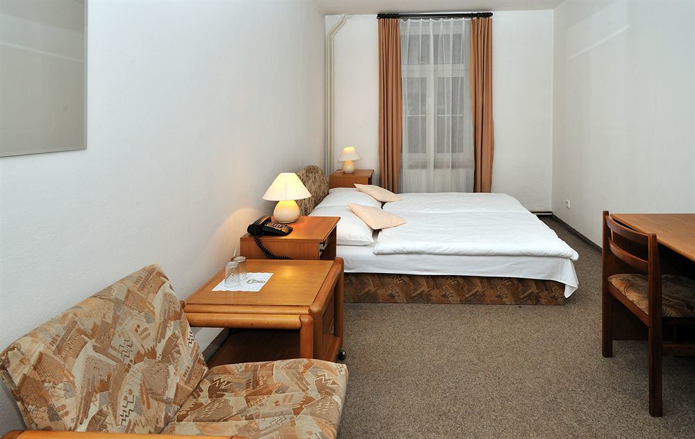 Hotel Adam Trutnov Luaran gambar