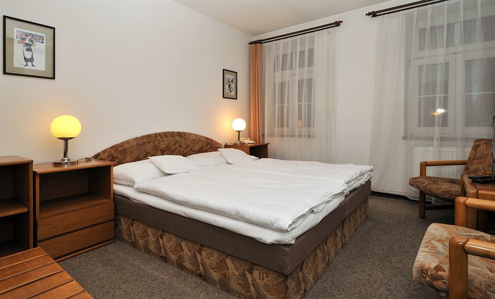Hotel Adam Trutnov Luaran gambar