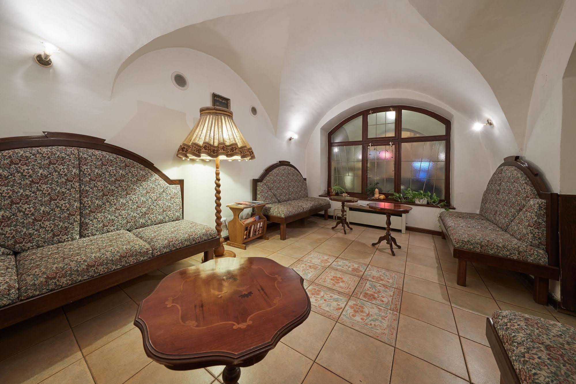 Hotel Adam Trutnov Luaran gambar
