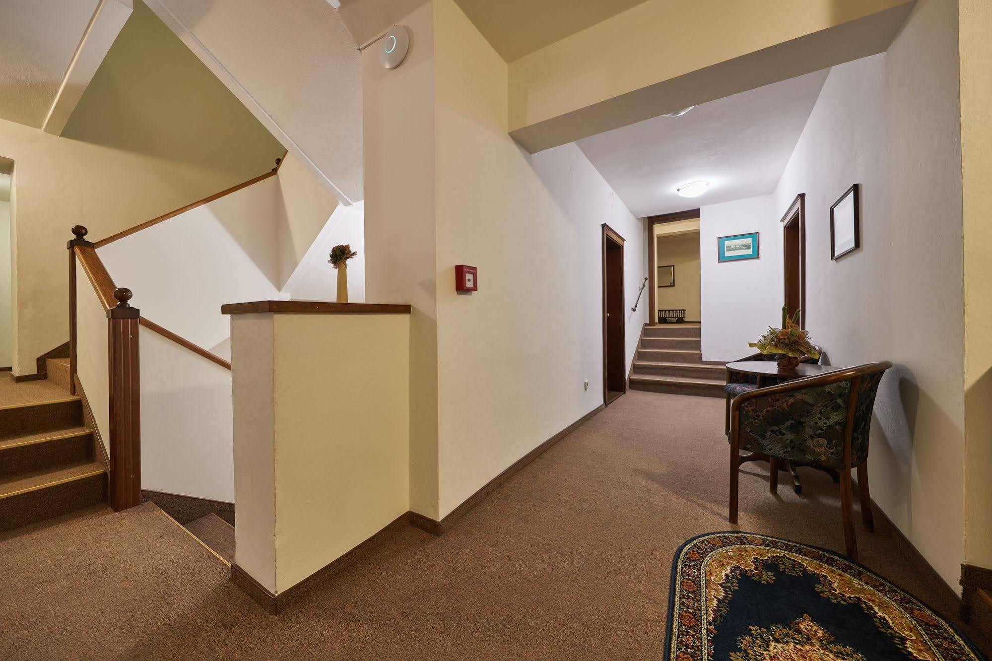 Hotel Adam Trutnov Luaran gambar