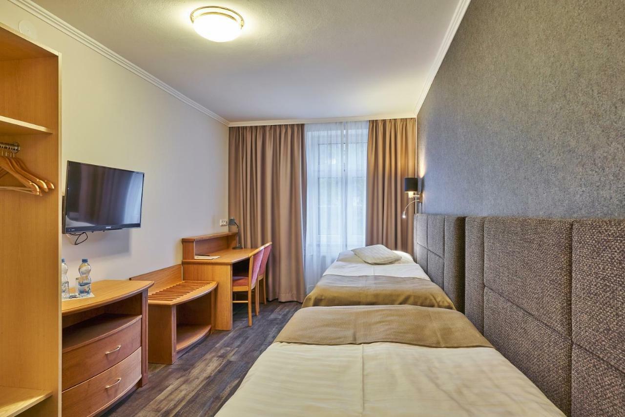Hotel Adam Trutnov Luaran gambar
