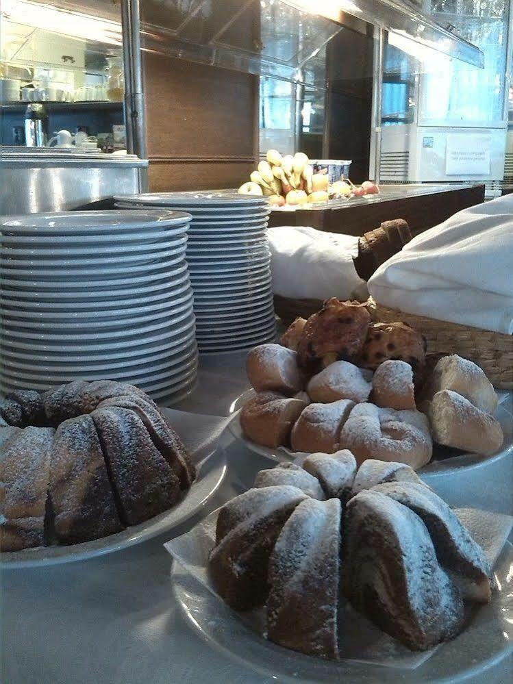 Hotel Adam Trutnov Luaran gambar